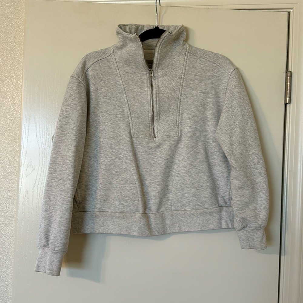 Everlane Half Zip Sweatshirt